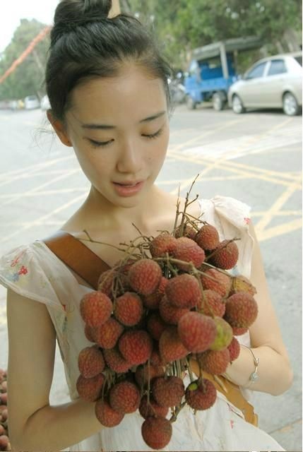 书海沧生名言被Ariel收藏到十年含烟